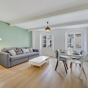 Appartement With, Avignon