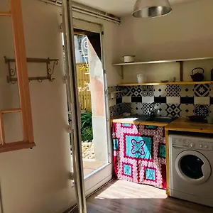 Appartement Deux pièces rez-de-jardin, Avignon